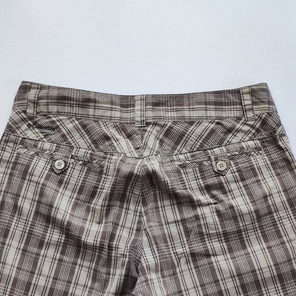 Columbia Titanium lightweight short light brown plaid women's size 8 - Picture 4 of 13